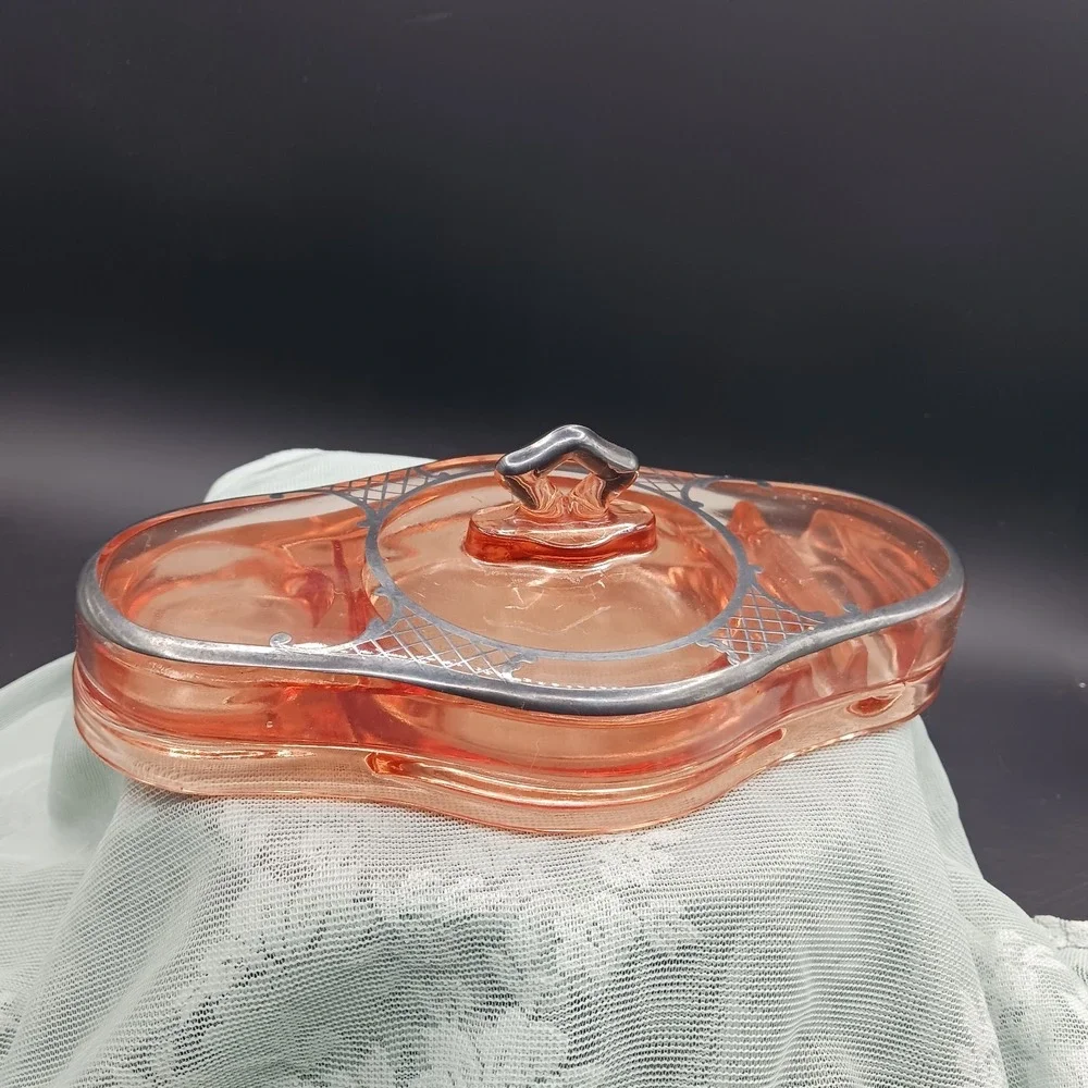Cambridge Pink Depression Glass Vanity Holder Dresser Compact Silver Overlay lid